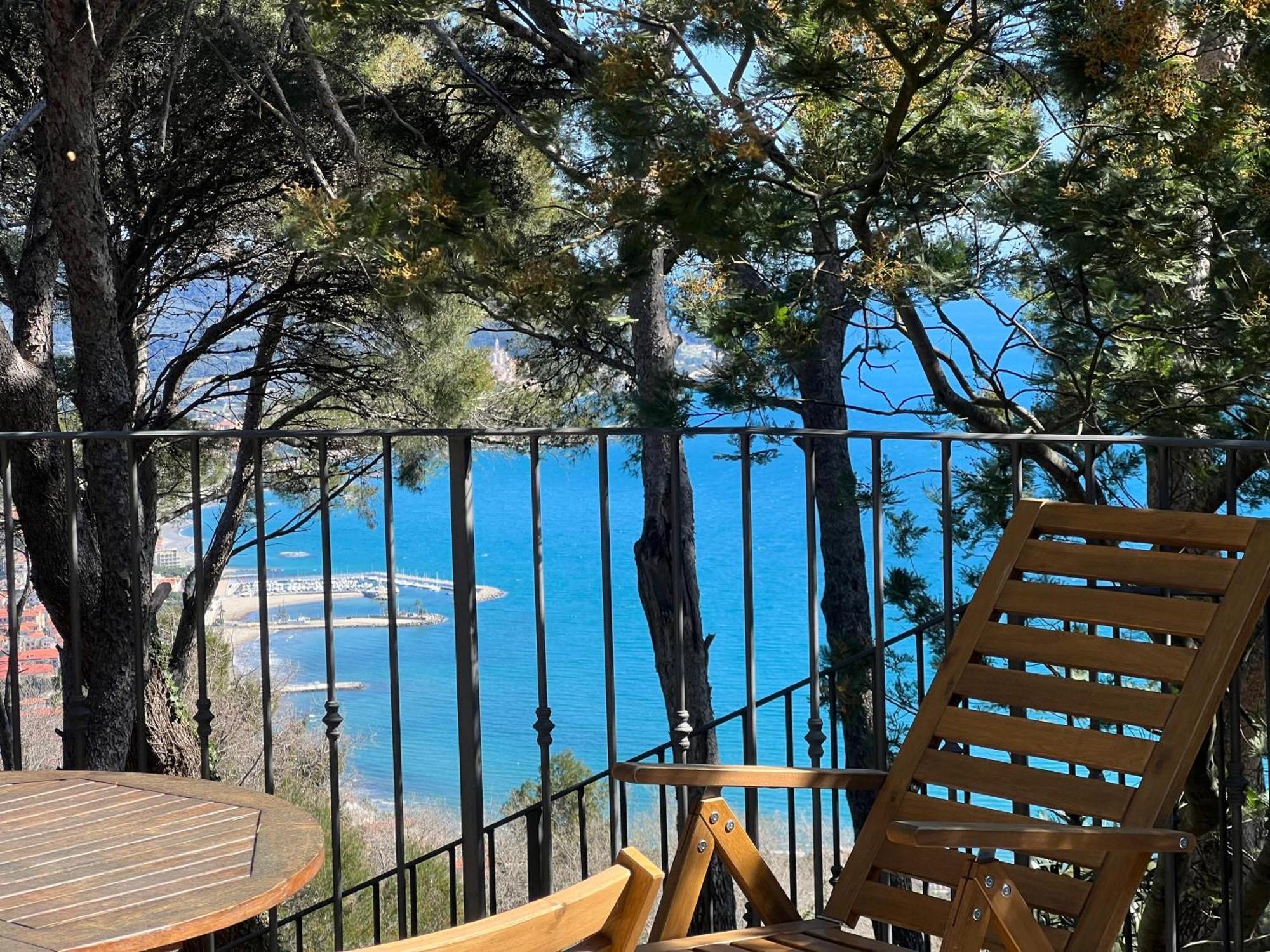 דיאנו מרינה Torre Alpicella Holiday Home, A Scenic Escape Into Nature And Relaxation מראה חיצוני תמונה