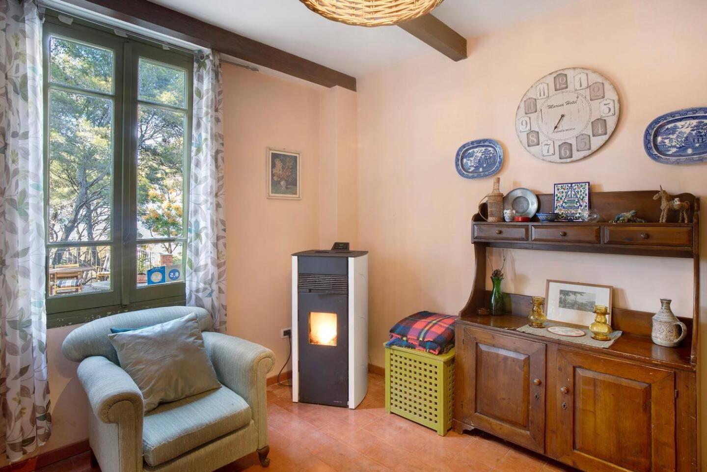 דיאנו מרינה Torre Alpicella Holiday Home, A Scenic Escape Into Nature And Relaxation מראה חיצוני תמונה