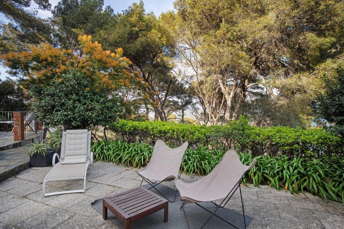 דיאנו מרינה Torre Alpicella Holiday Home, A Scenic Escape Into Nature And Relaxation מראה חיצוני תמונה